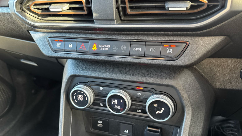 Dacia Jogger 1.6 HEV Extreme 5dr Auto Hybrid Estate